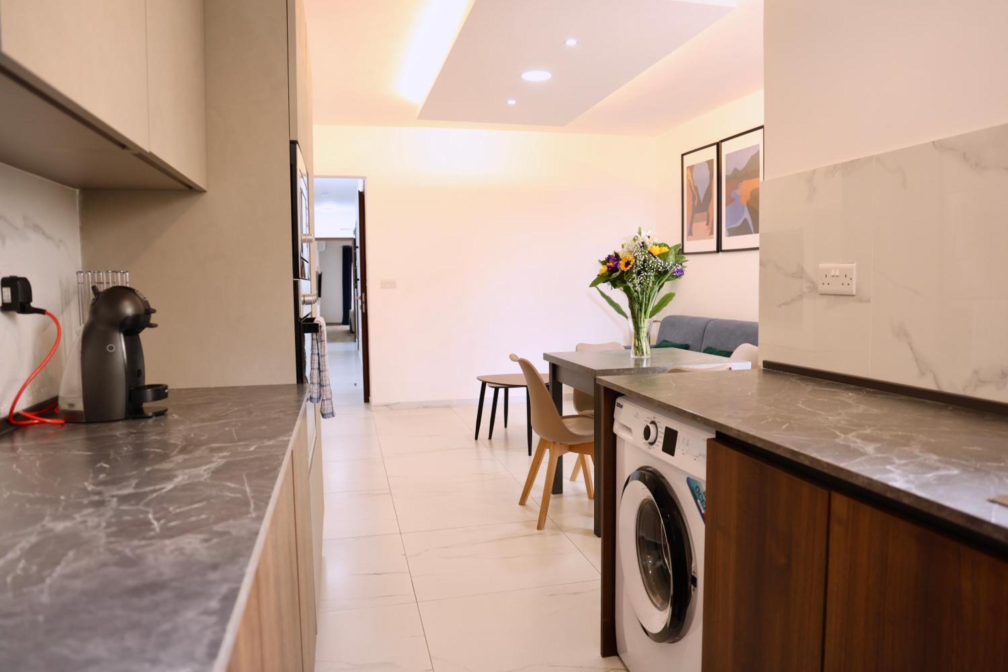 Spinola Apartment Сент Джулианс Экстерьер фото